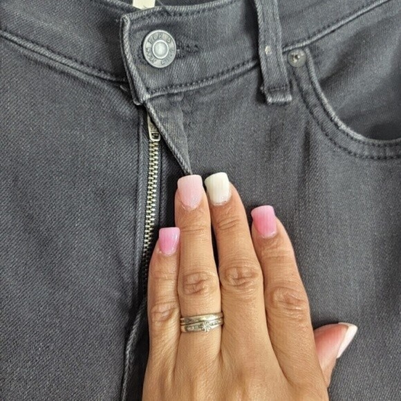 Rag & Bone The Skinny In Soft Rock With Holes - Picture 6 of 11